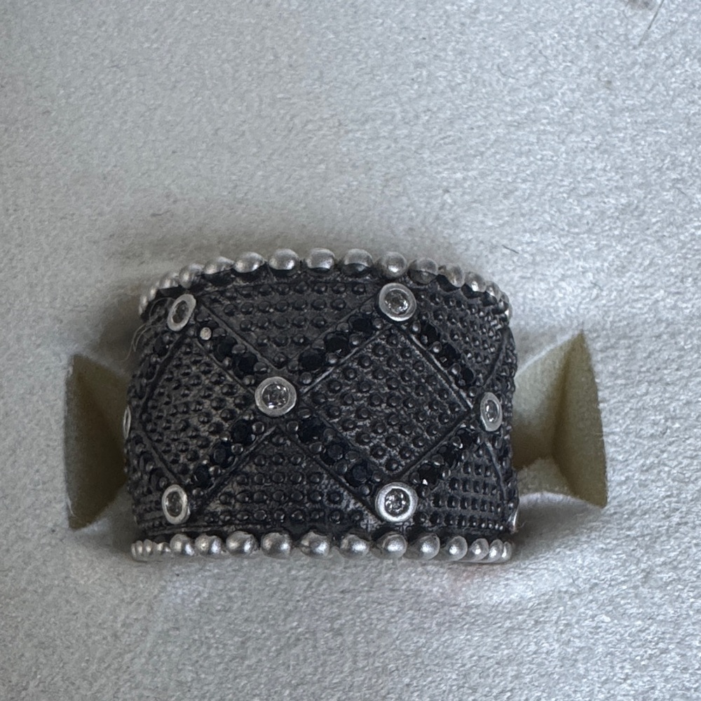 Freida Rothman Silver and Black Women's Ring - Picture 2 of 5